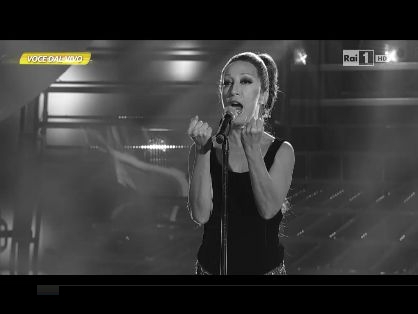 Iva Zanicchi - Rita Forte canta 'Zingara'